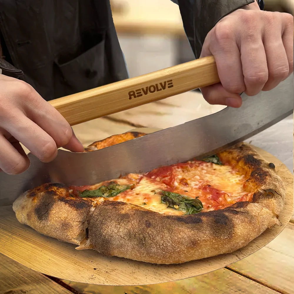 Cuțit semilună pentru pizza (Mezzaluna)